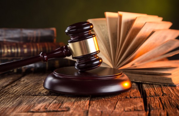 DEFENSA PENAL EN PUERTO VARAS - LLANQUIHUE - FRUTILLAR | Abogados de Puerto Varas - Servicios Legales Puerto Varas, Llanquihue, Frutillar y Puerto Montt